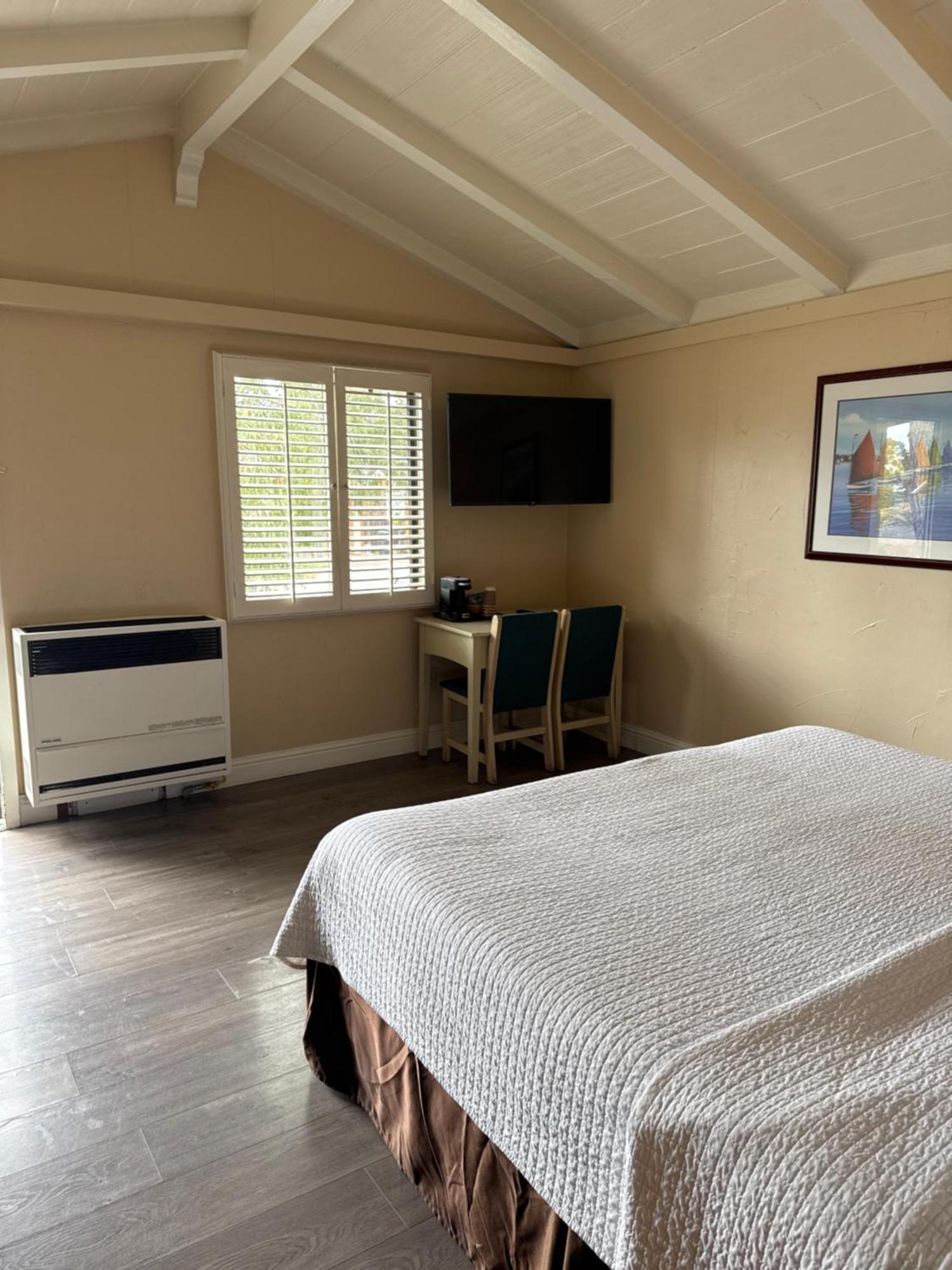 Resort Carmel Resort Inn